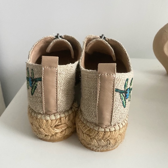 Eric Michael Womens Serena Embroidered Espadrilles Tan Canvas Floral Platform - Picture 5 of 15